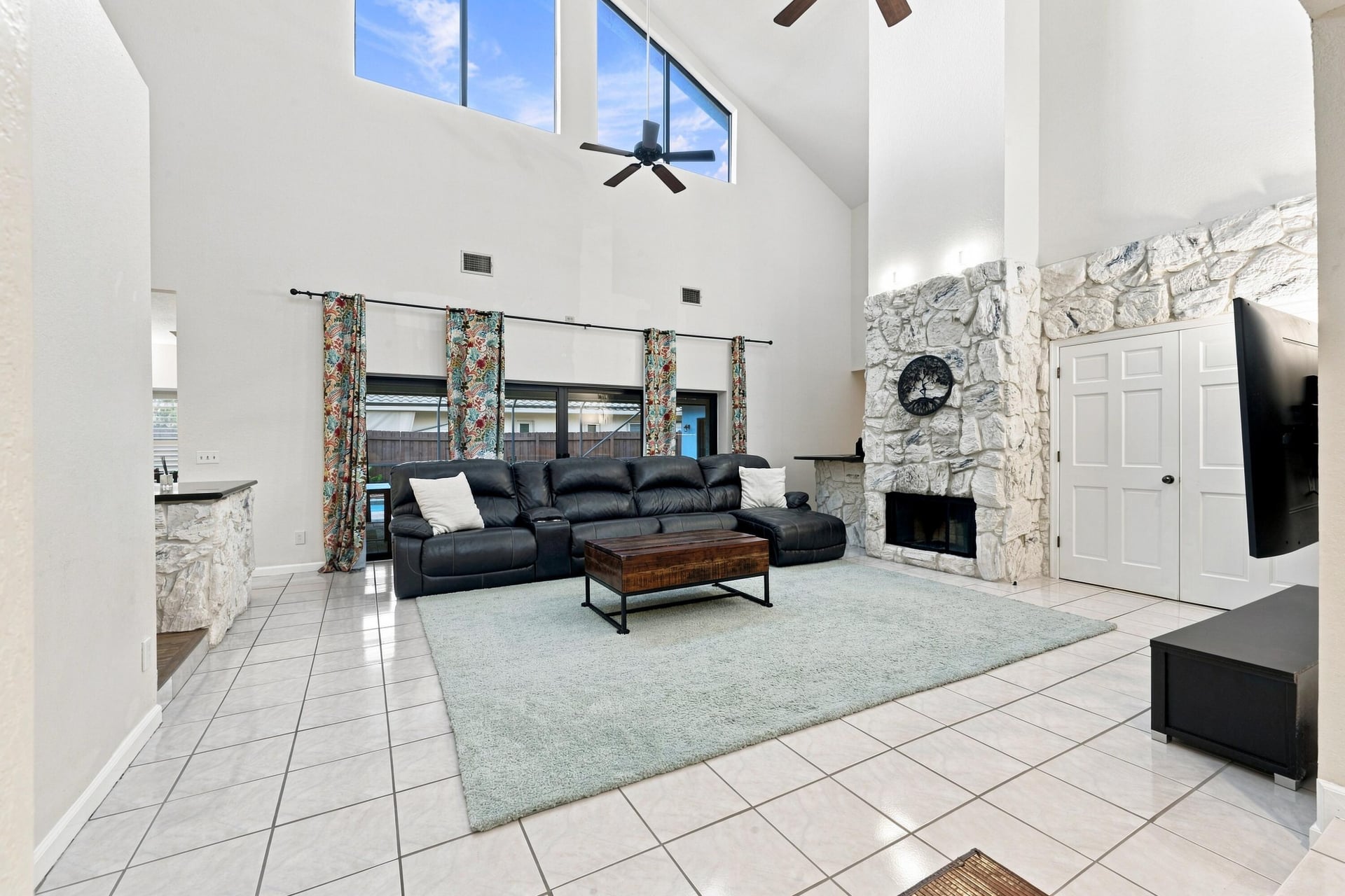  Residence photo 7