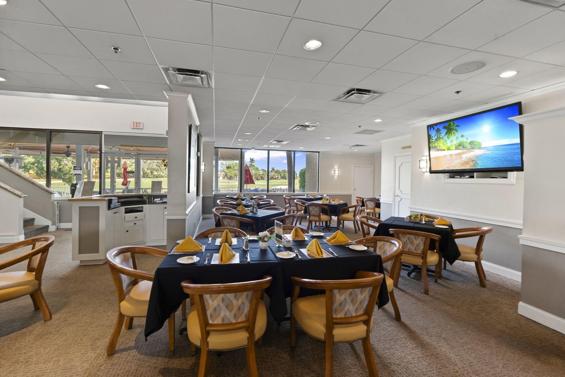 Monarch Country Club Residence photo 28