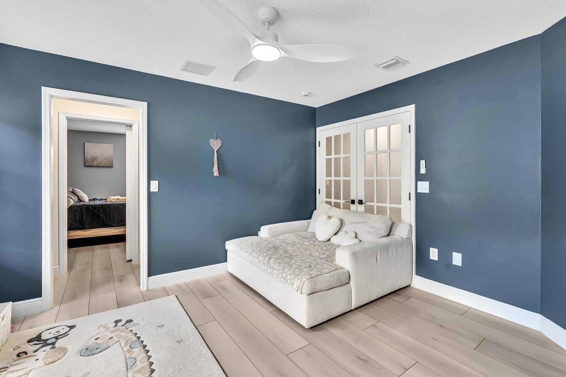 Residence photo 79