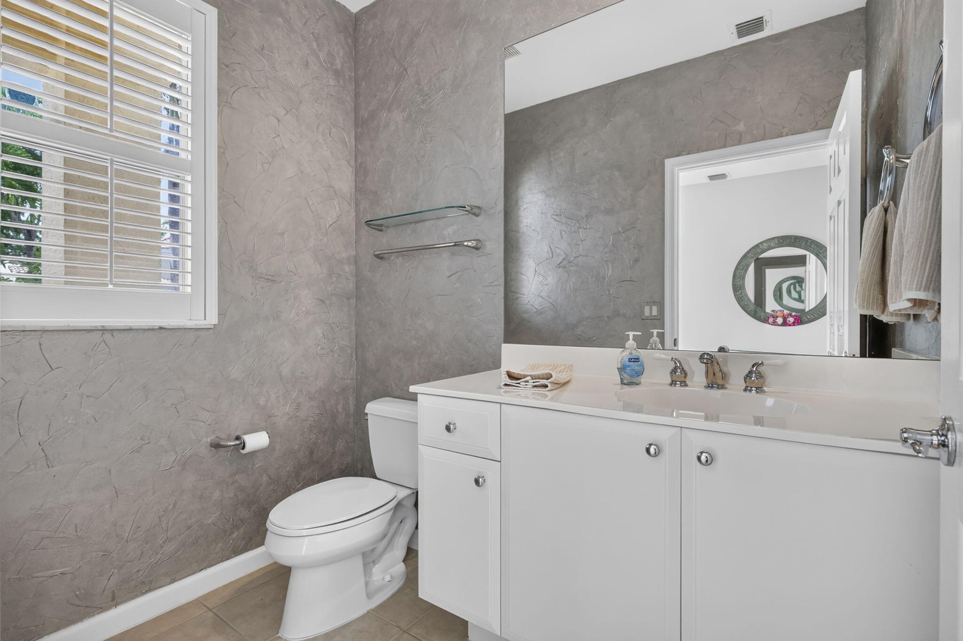  Residence photo 7
