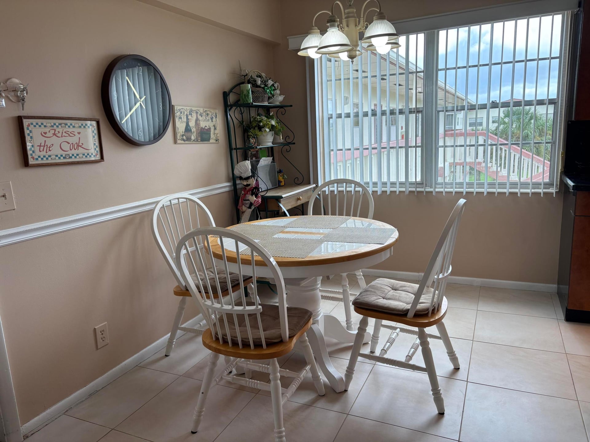 Residence photo 4