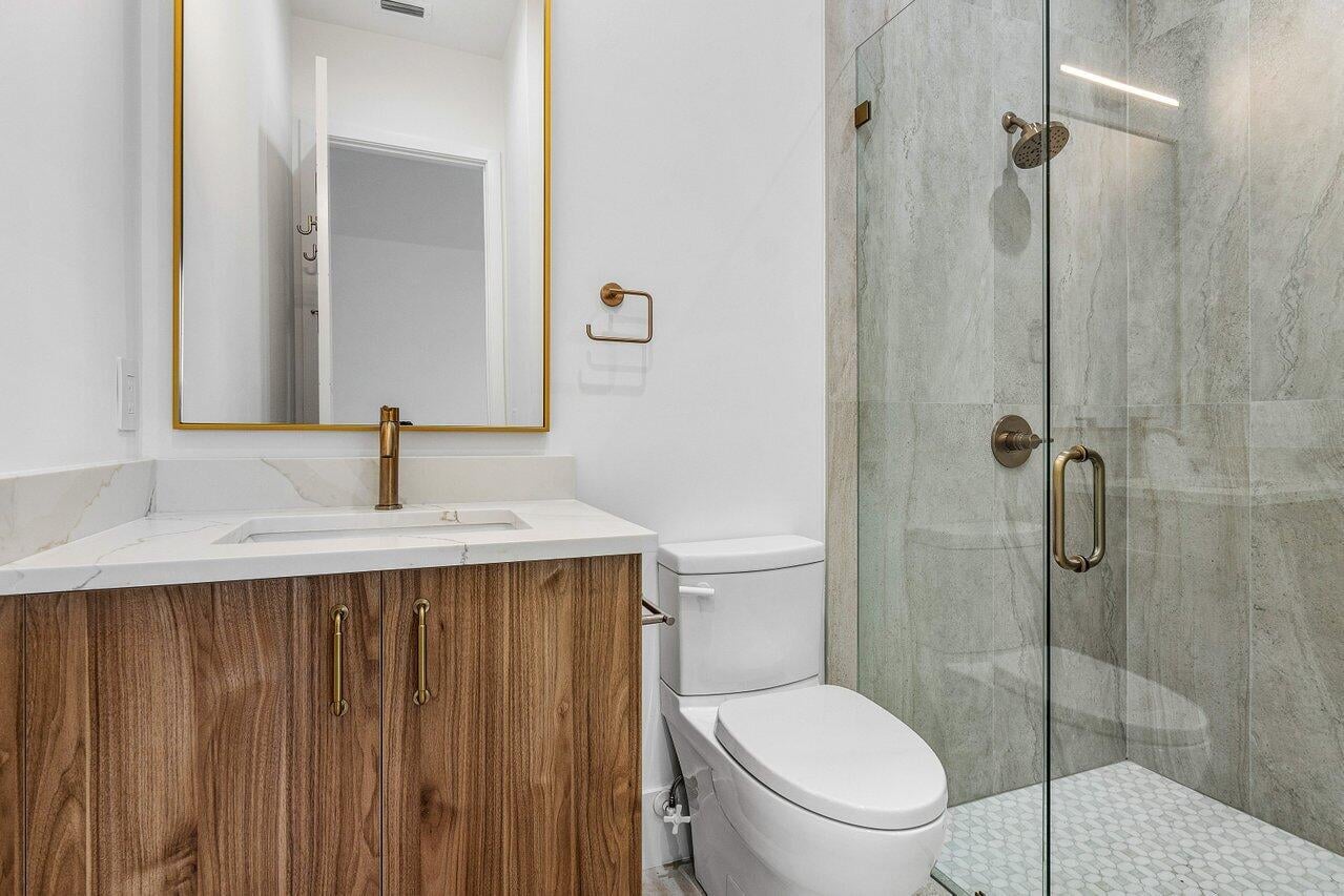  Residence photo 46