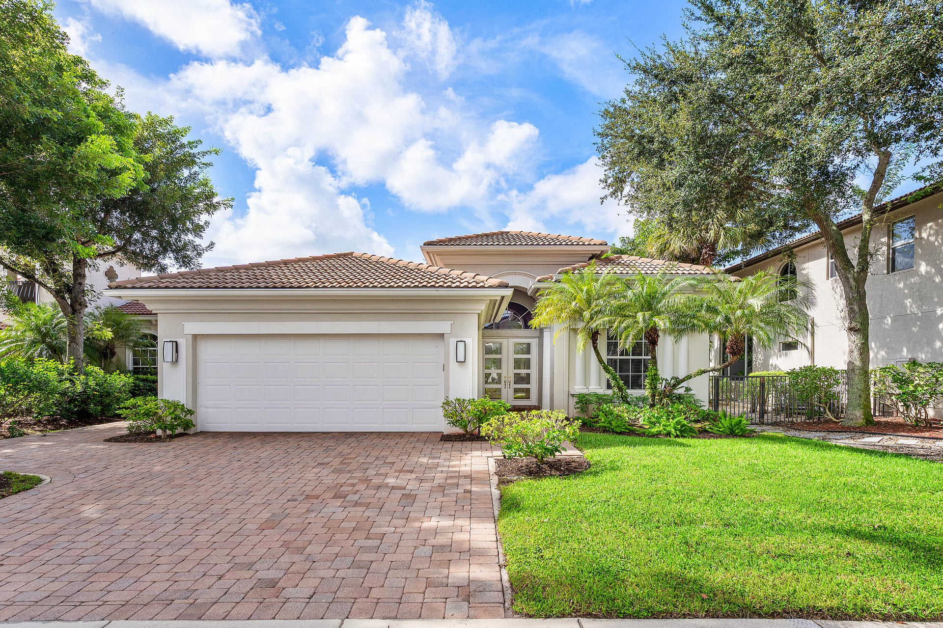 Mizner Country Club Residence