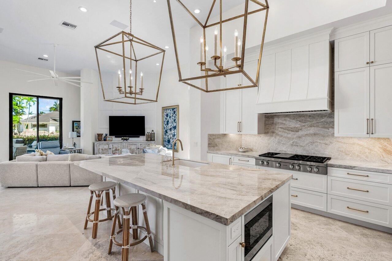 Woodfield Country Club Residence photo 13