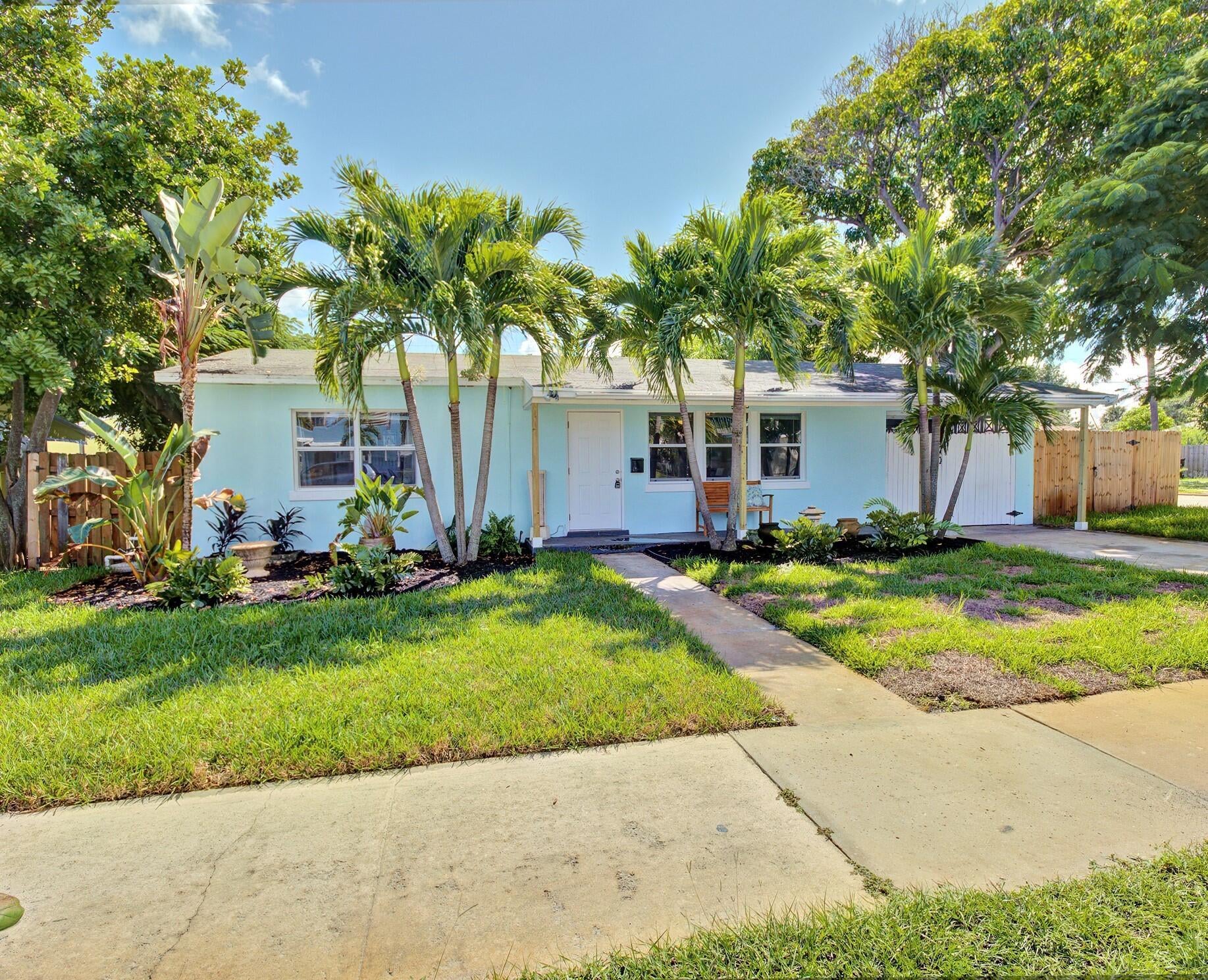 West Palm Beach Residence