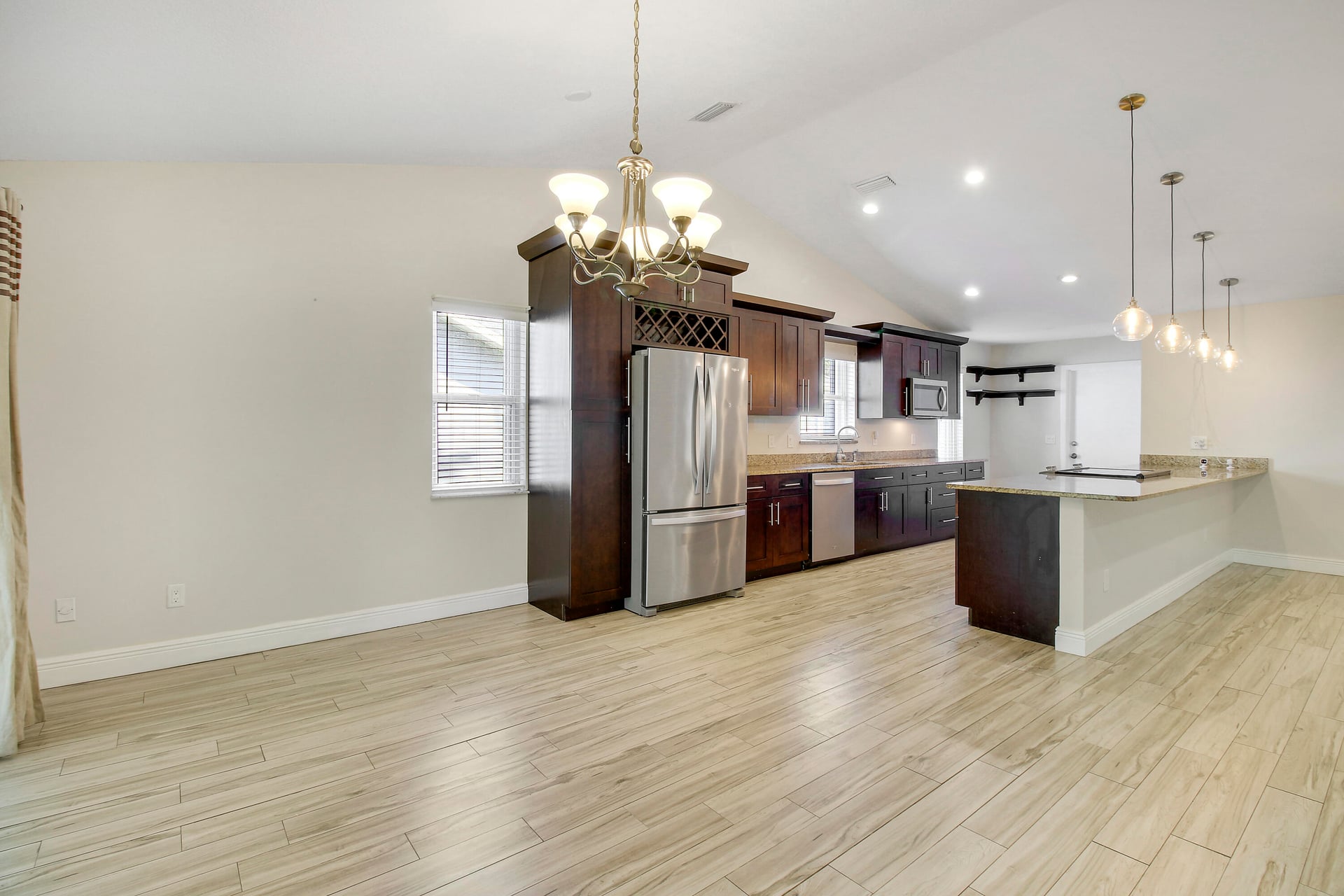 Residence photo 10