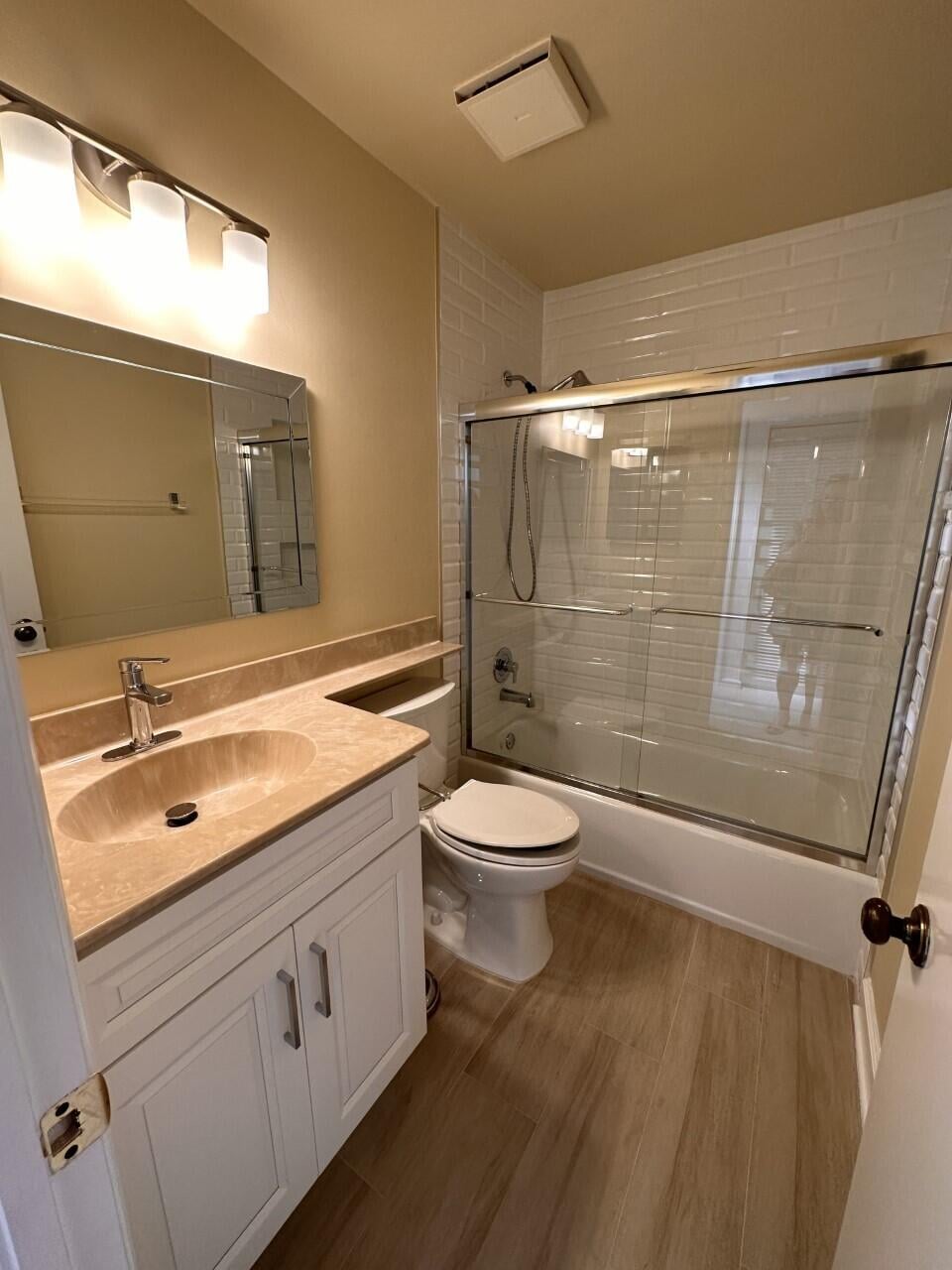 Residence photo 4