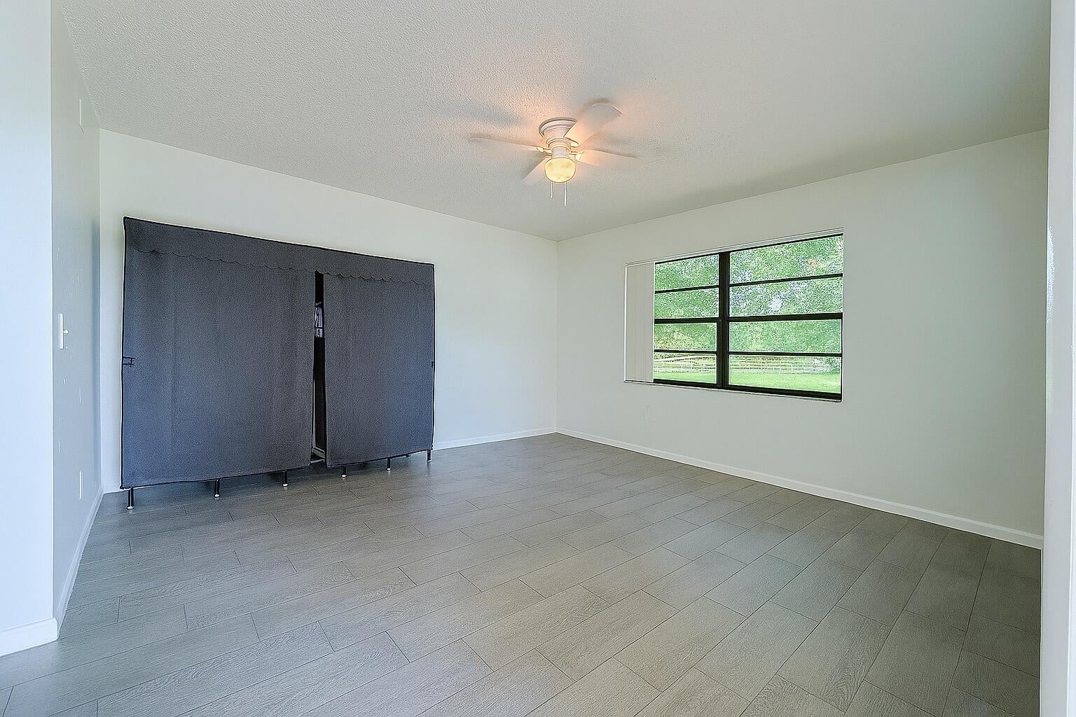 Residence photo 7