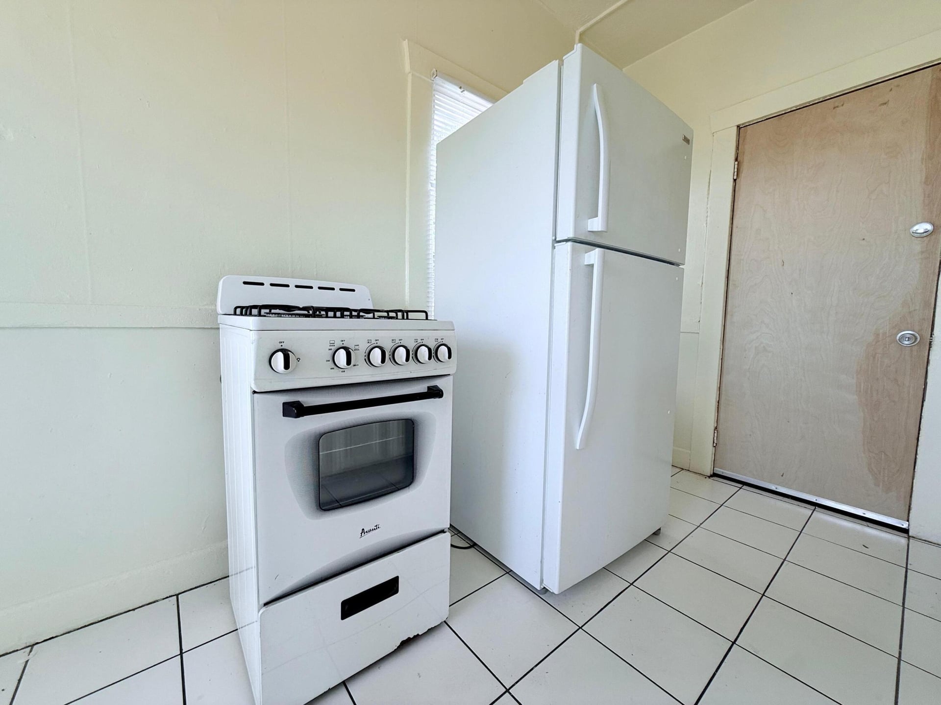  Unit 12 photo 16