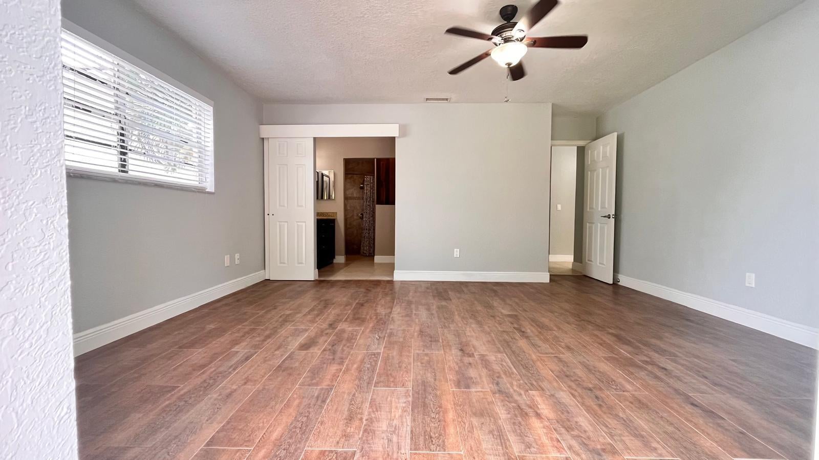 Residence photo 25