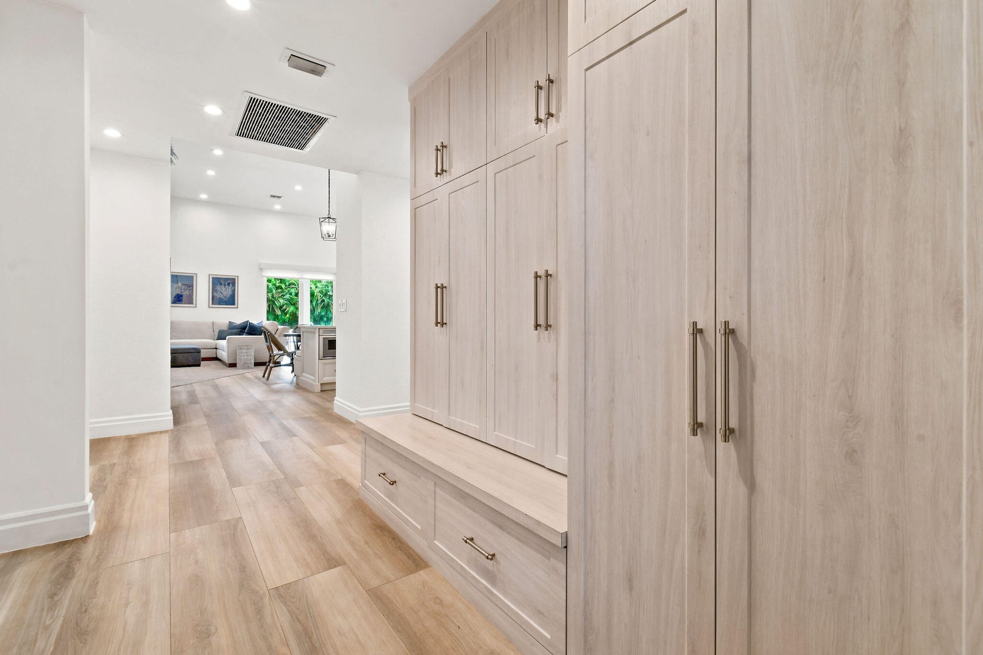  Residence photo 64