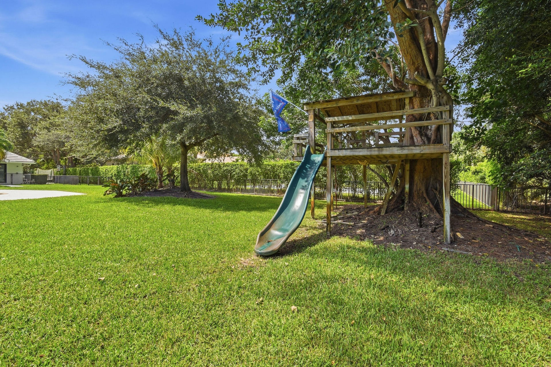  Residence photo 91