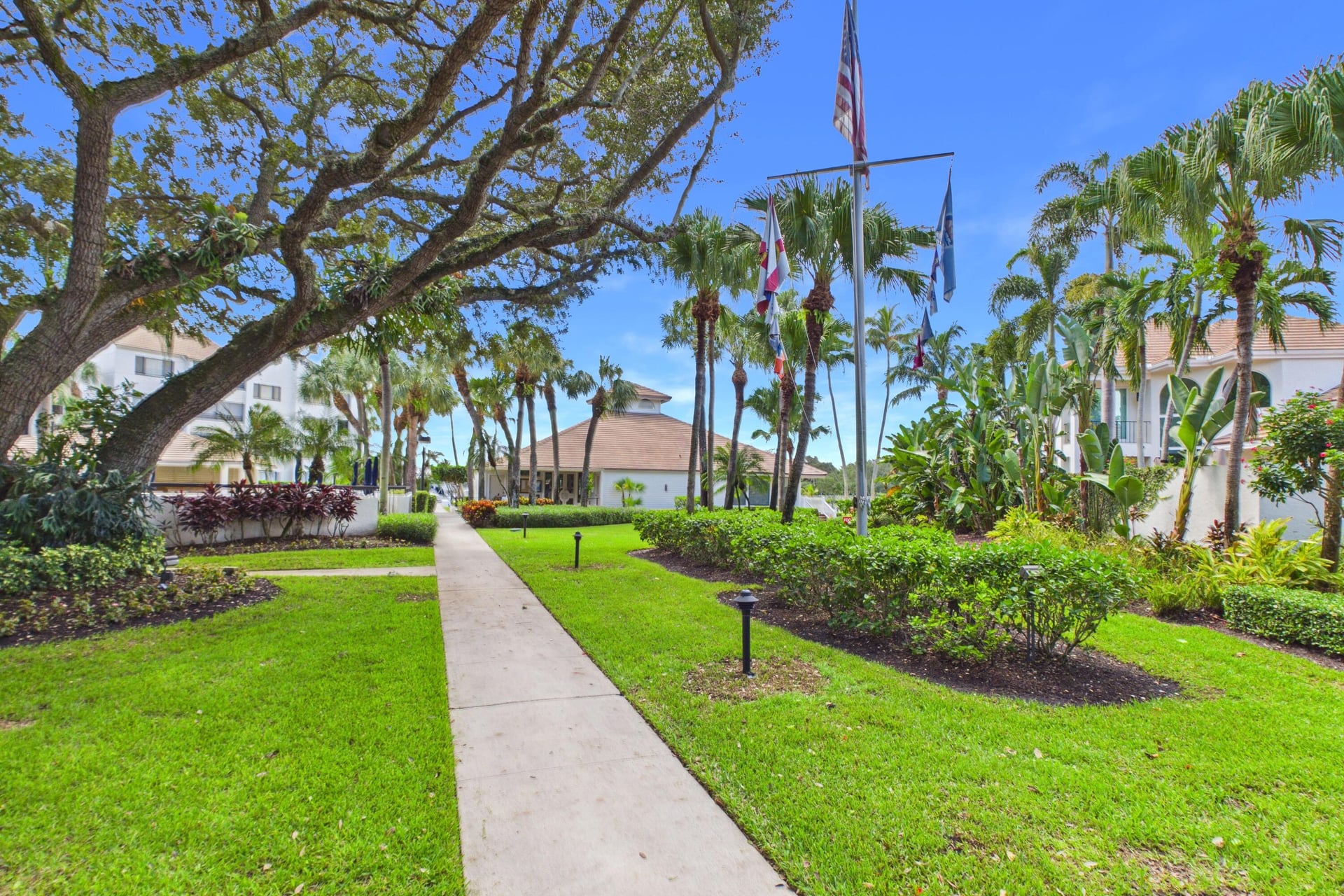 Residence photo 28