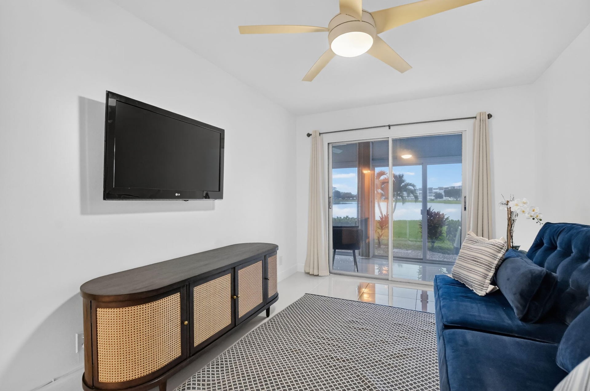 Residence photo 19