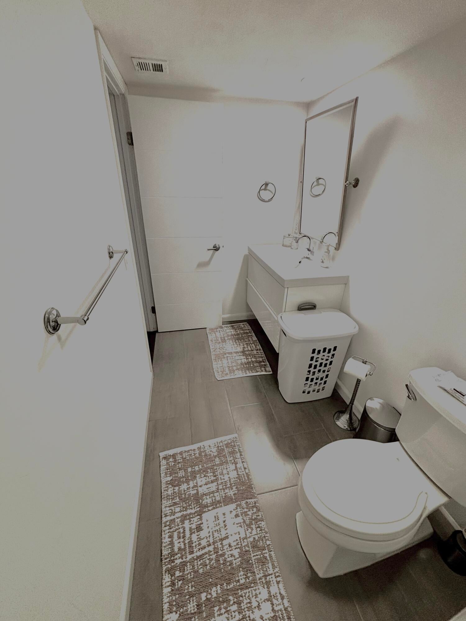  Unit 403 photo 19