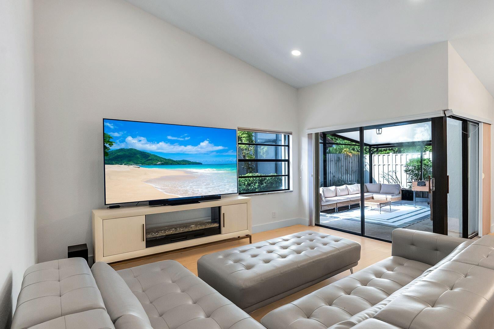 Residence photo 4
