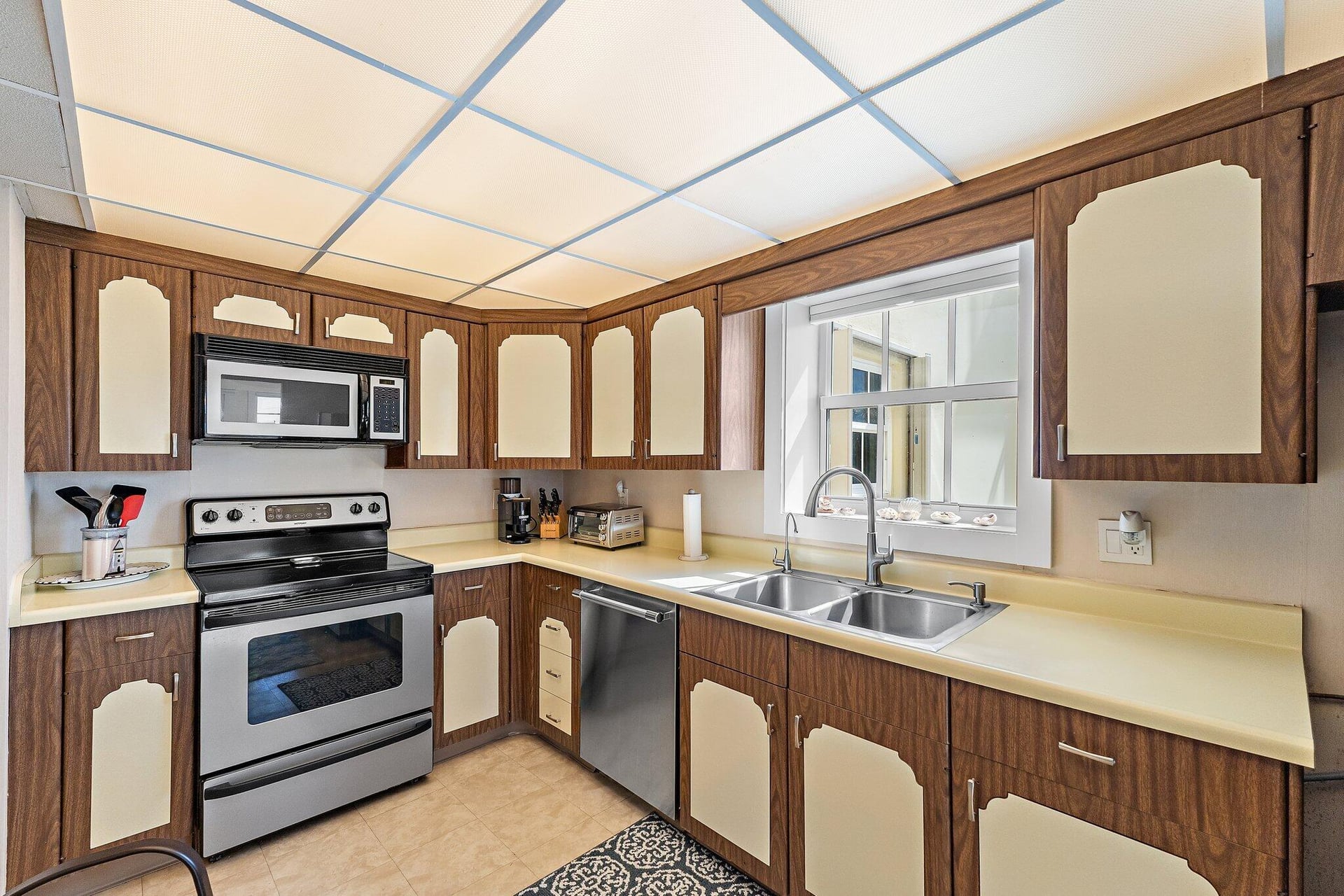 South Palm Beach Unit 4080 photo 31