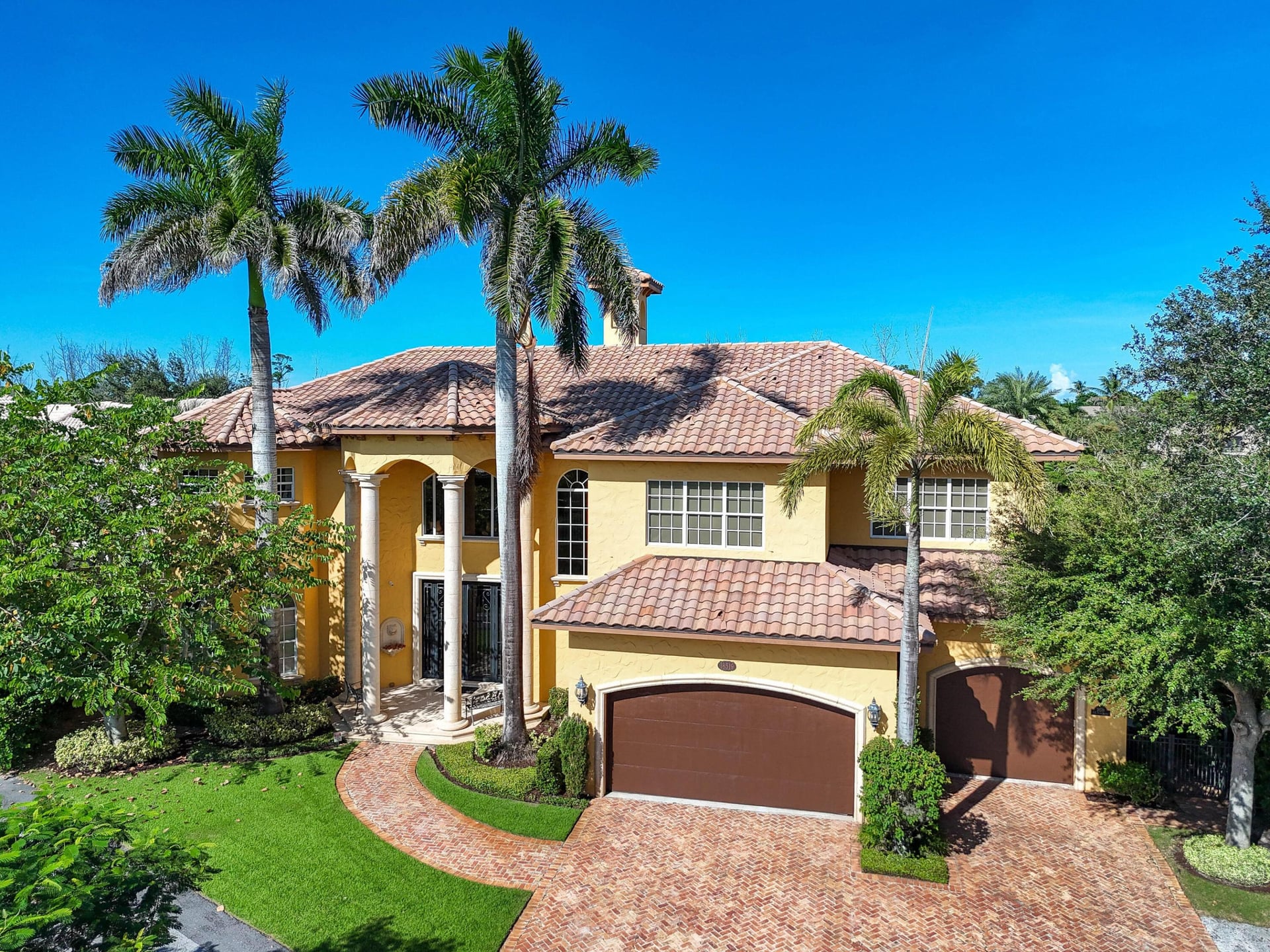 Jupiter River Estates Residence