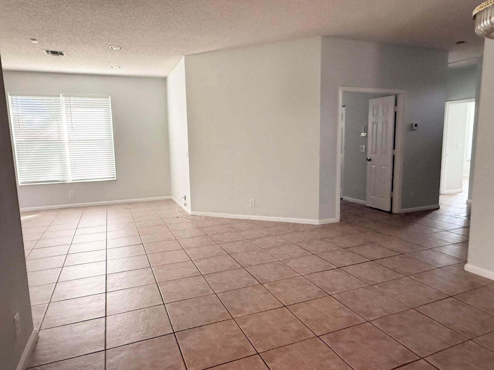 Residence photo 10