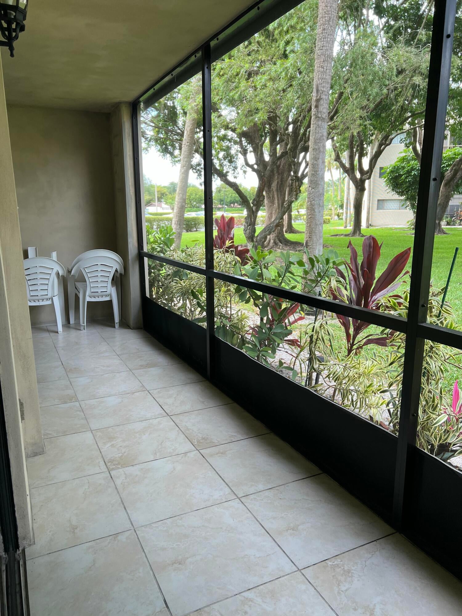 Unit 101 photo 28