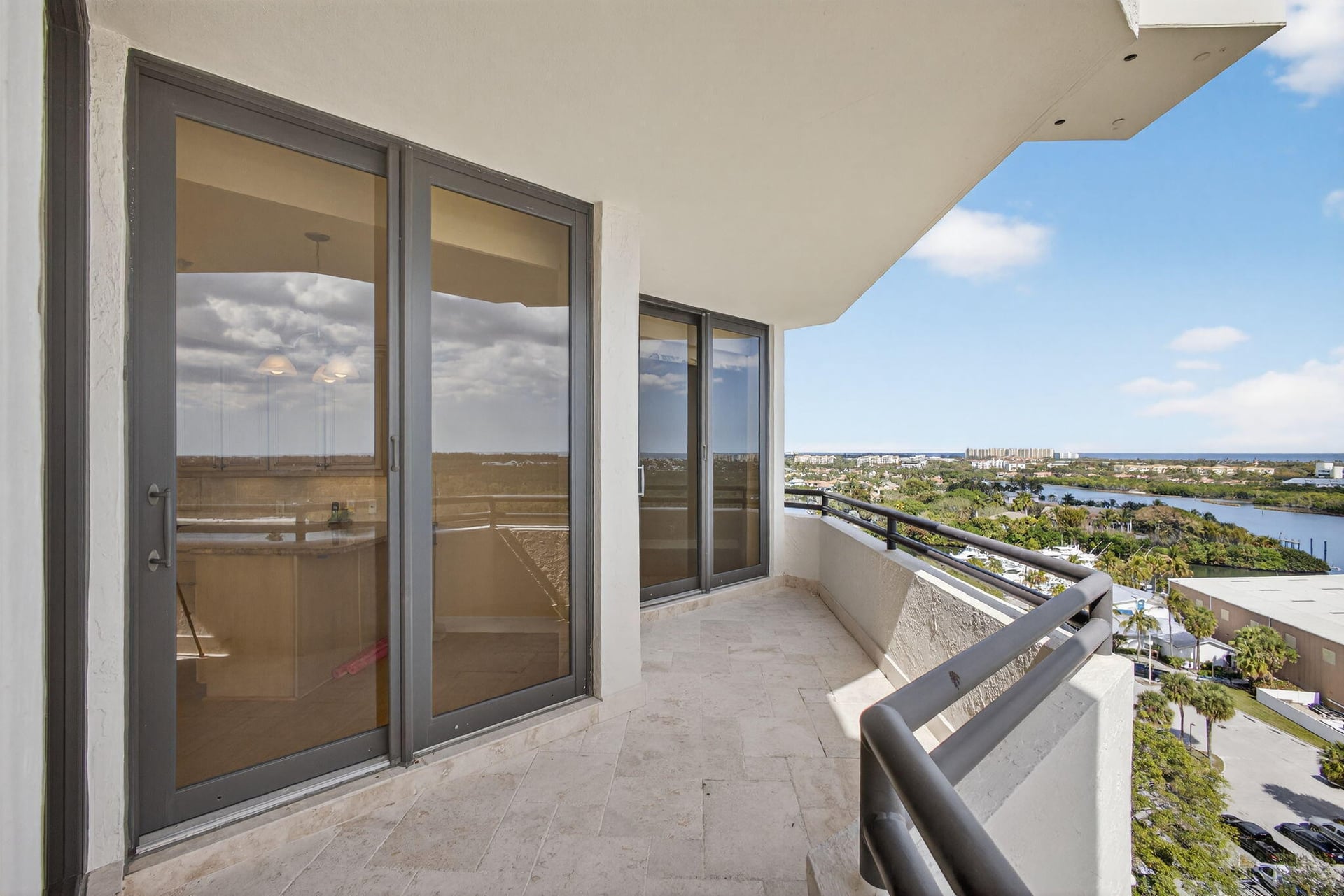 Jonathan's Landing Jupiter FL Unit 1304 photo 22