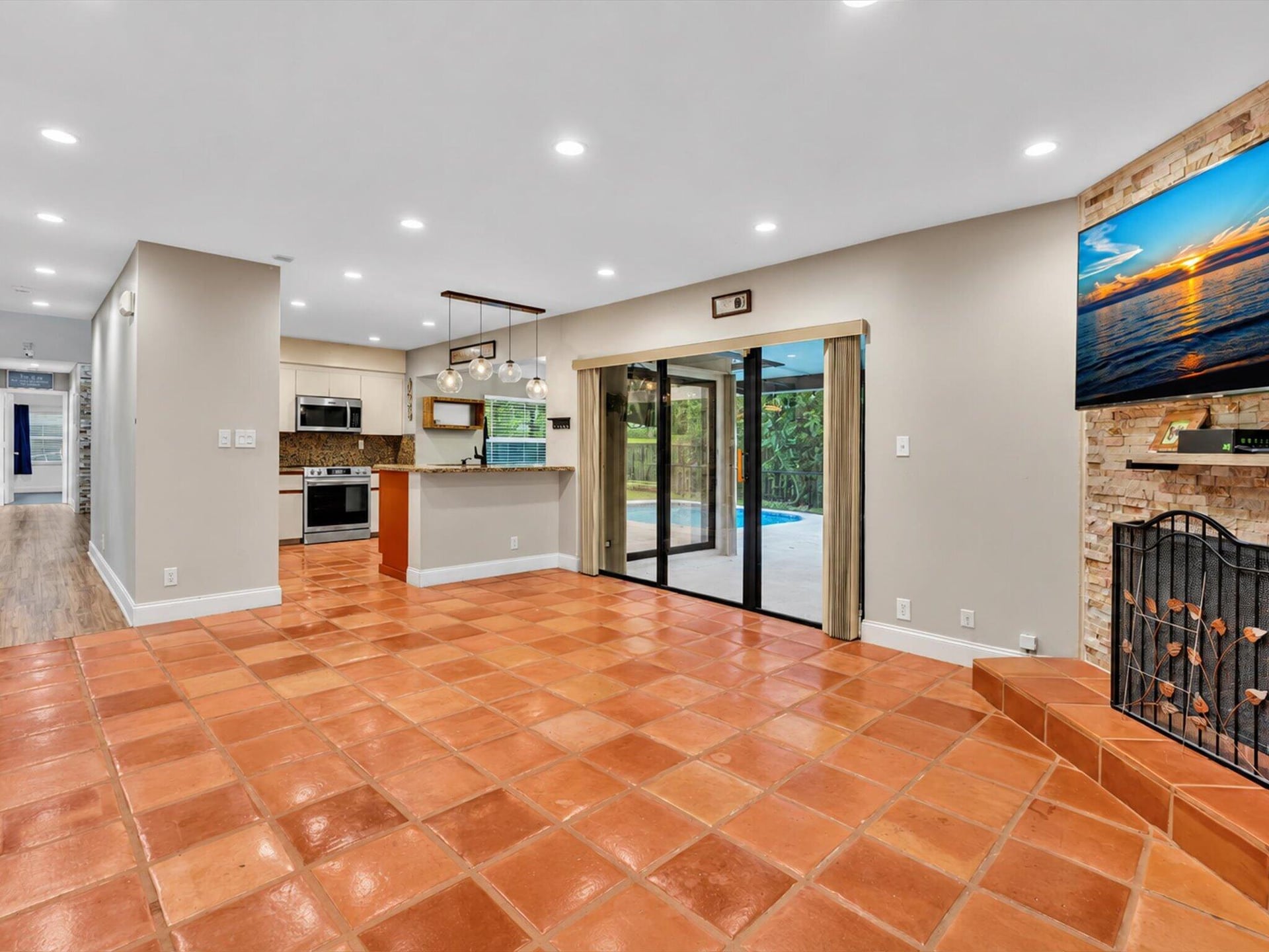 Residence photo 43
