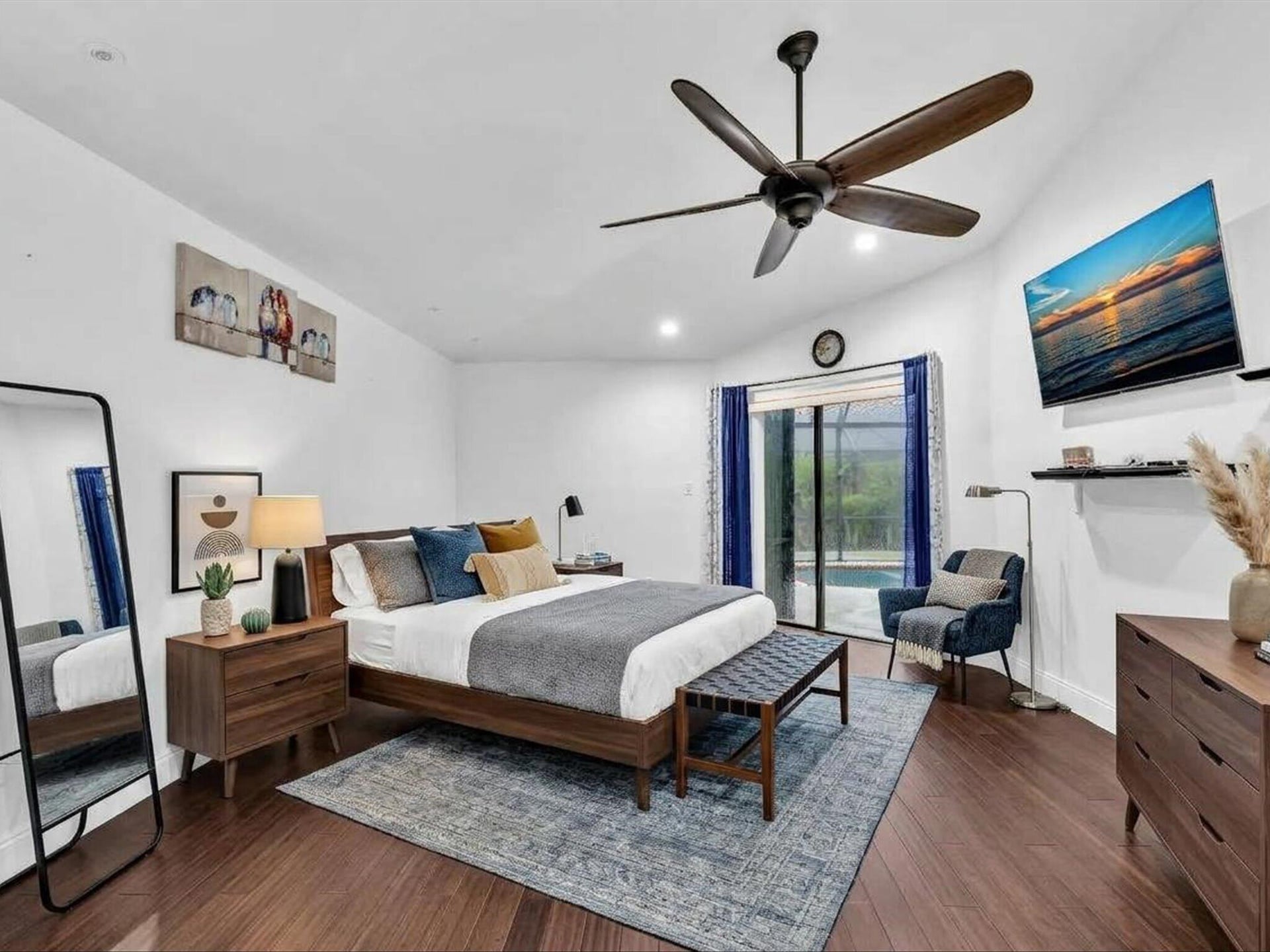 Residence photo 61