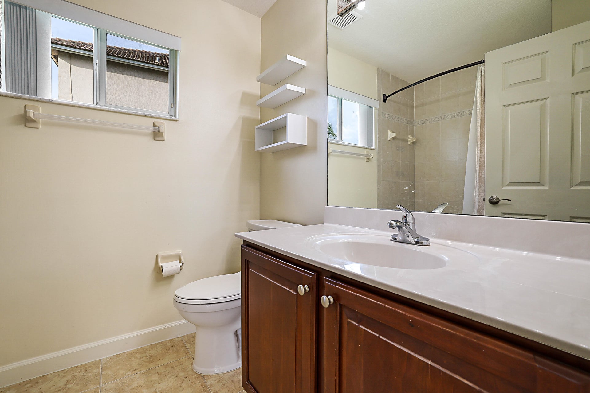 Residence photo 37