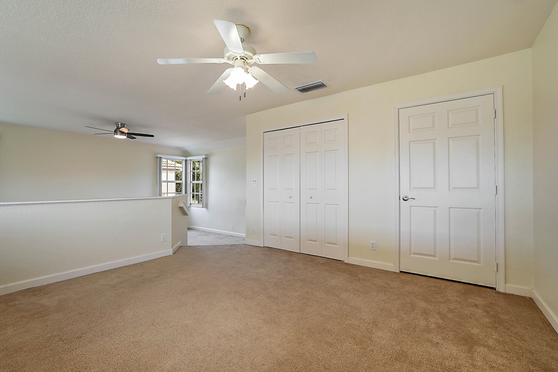 Residence photo 43