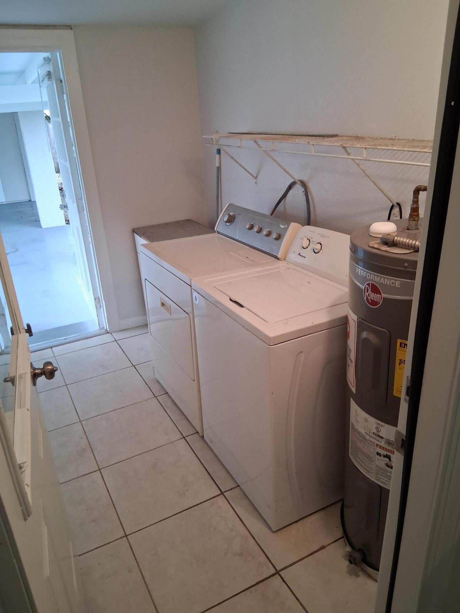 West Palm Beach Residence photo 37