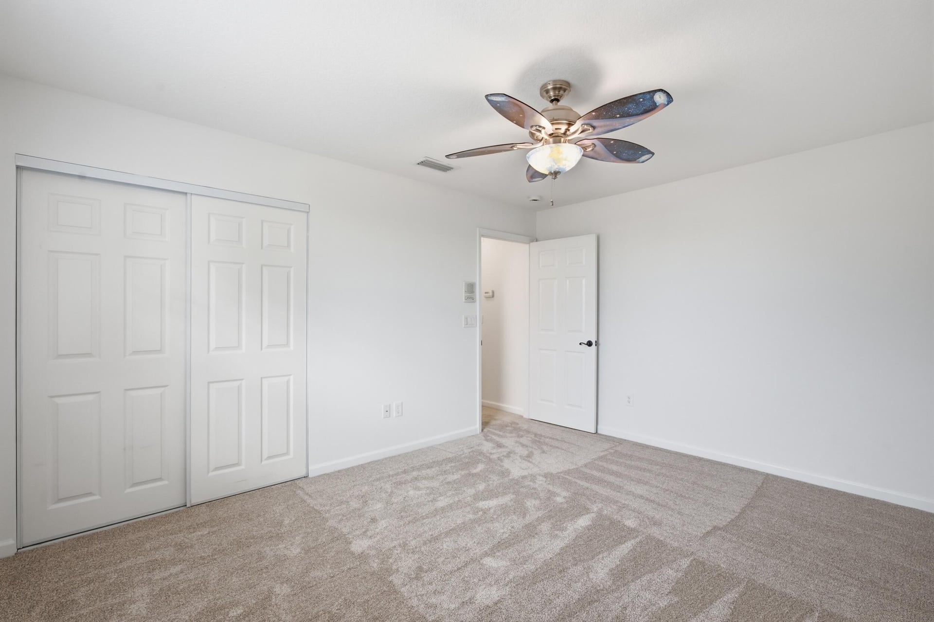 Residence photo 25