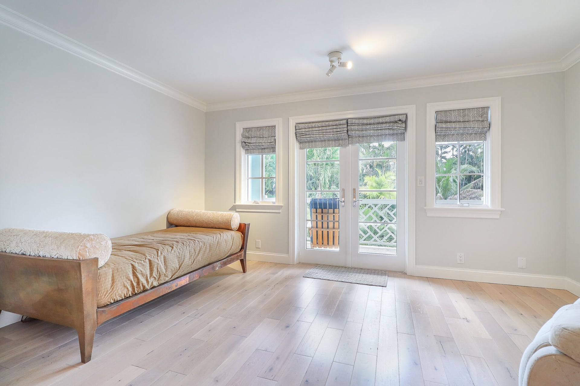 Residence photo 10