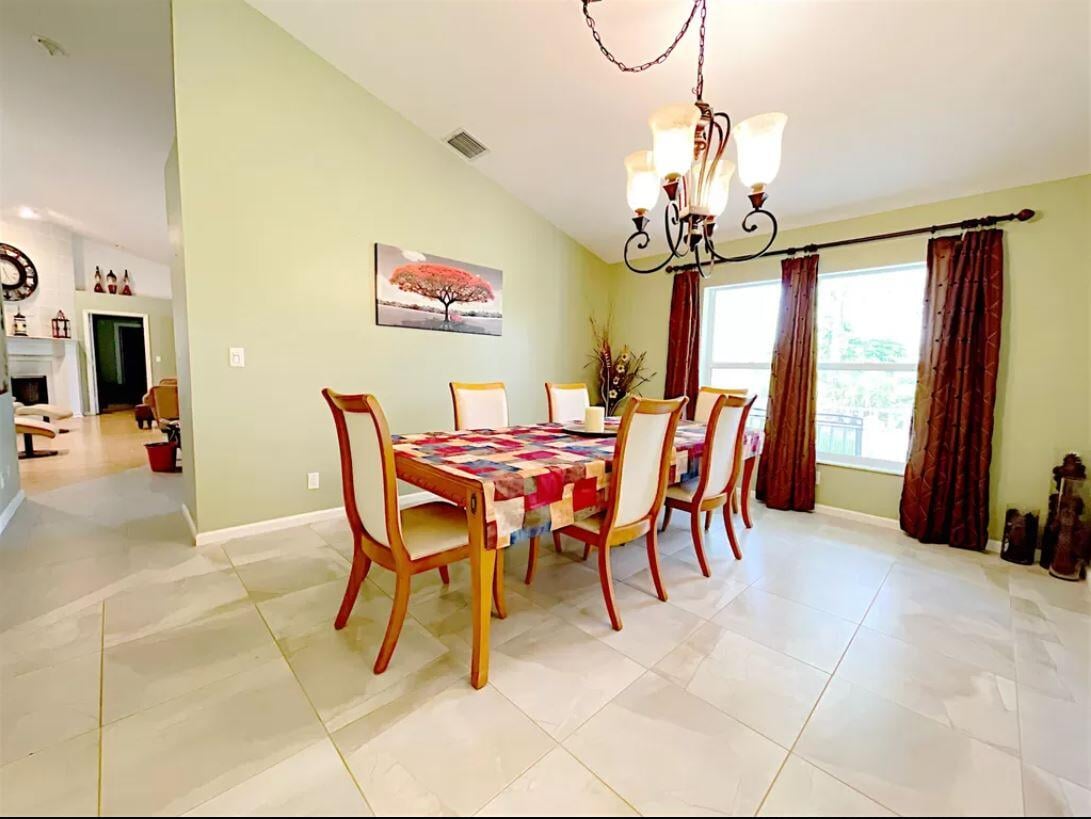 Residence photo 19