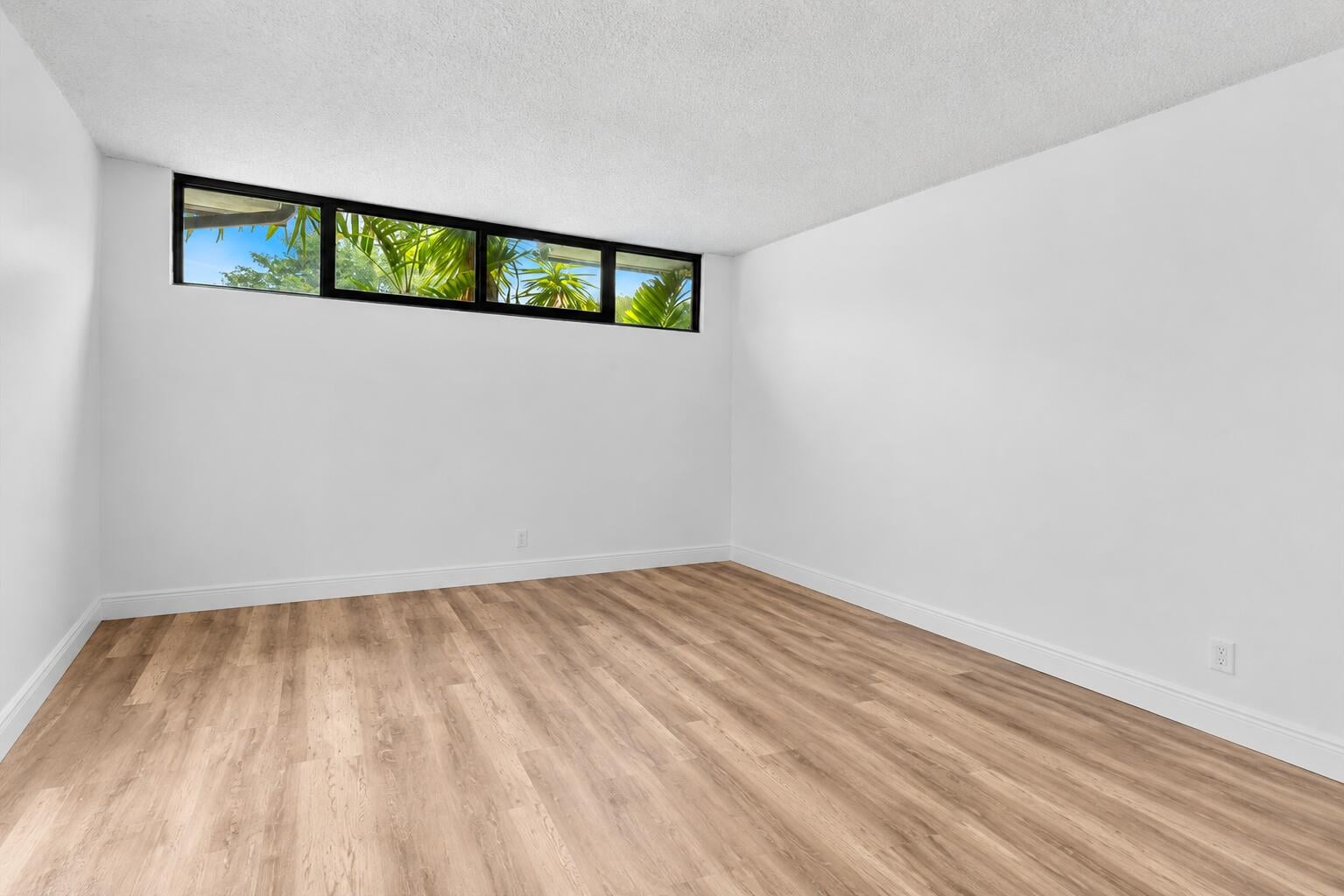 Residence photo 4
