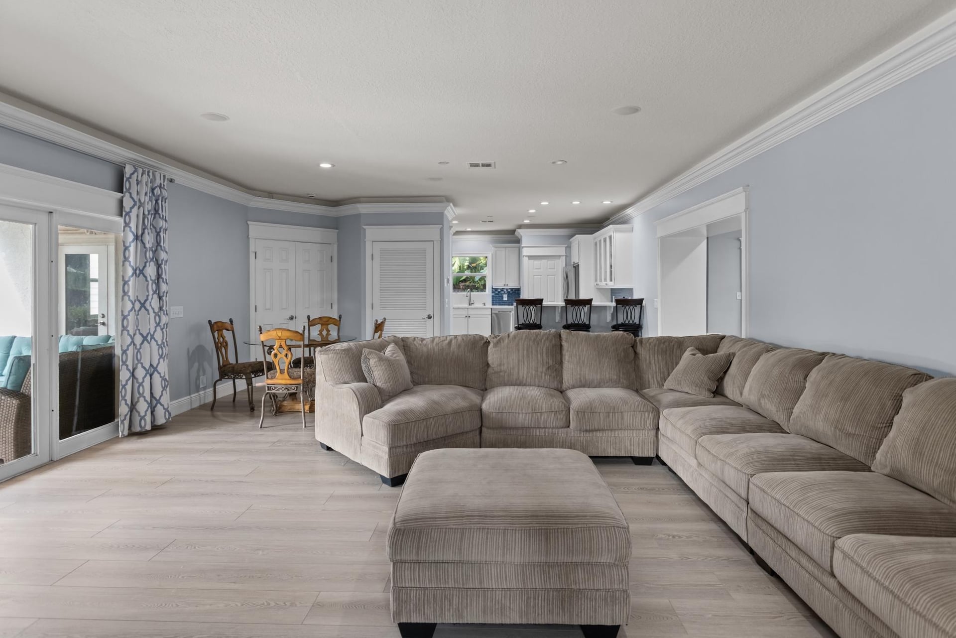 SoSo West Palm Beach Residence photo 16