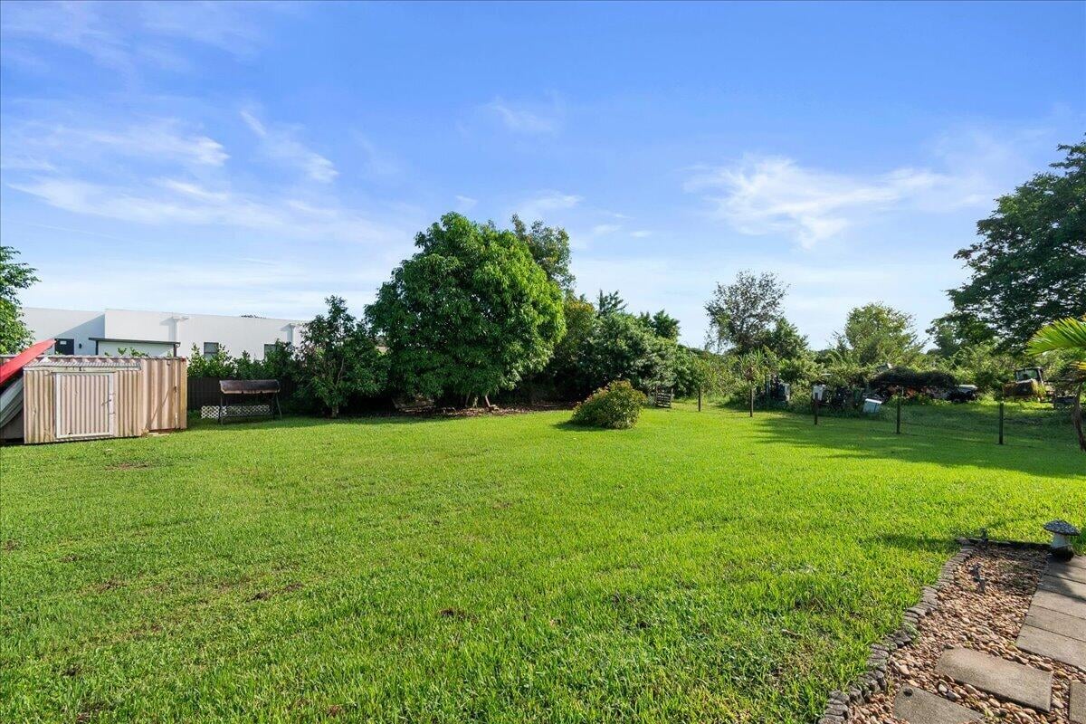  Residence photo 28