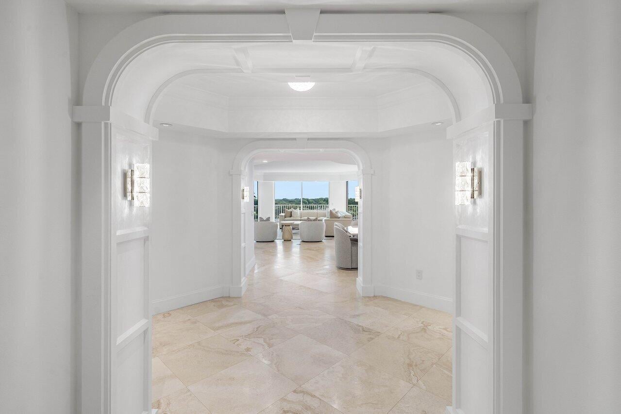 Boca West Country Club Unit 372 photo 4
