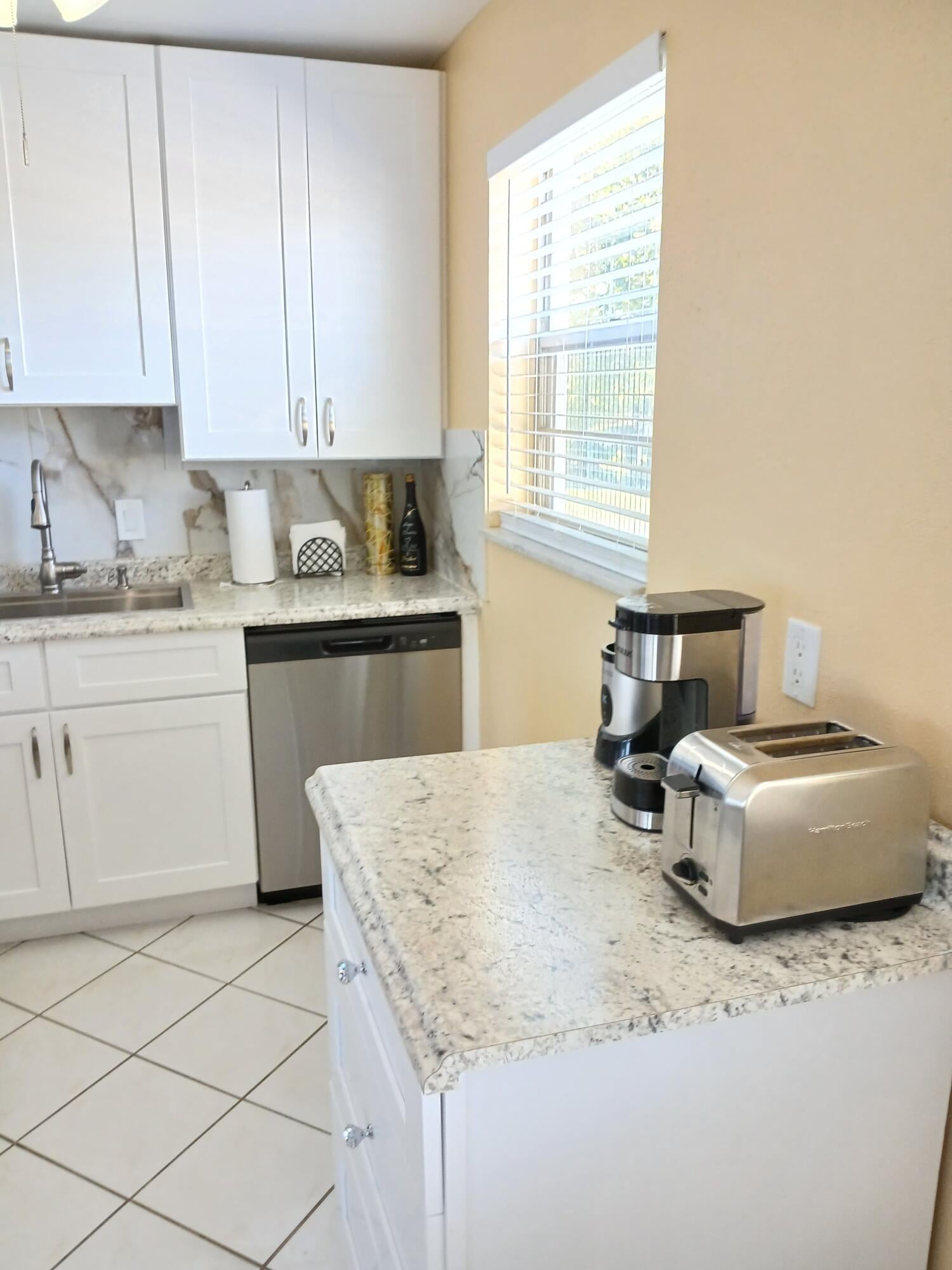 Residence photo 16