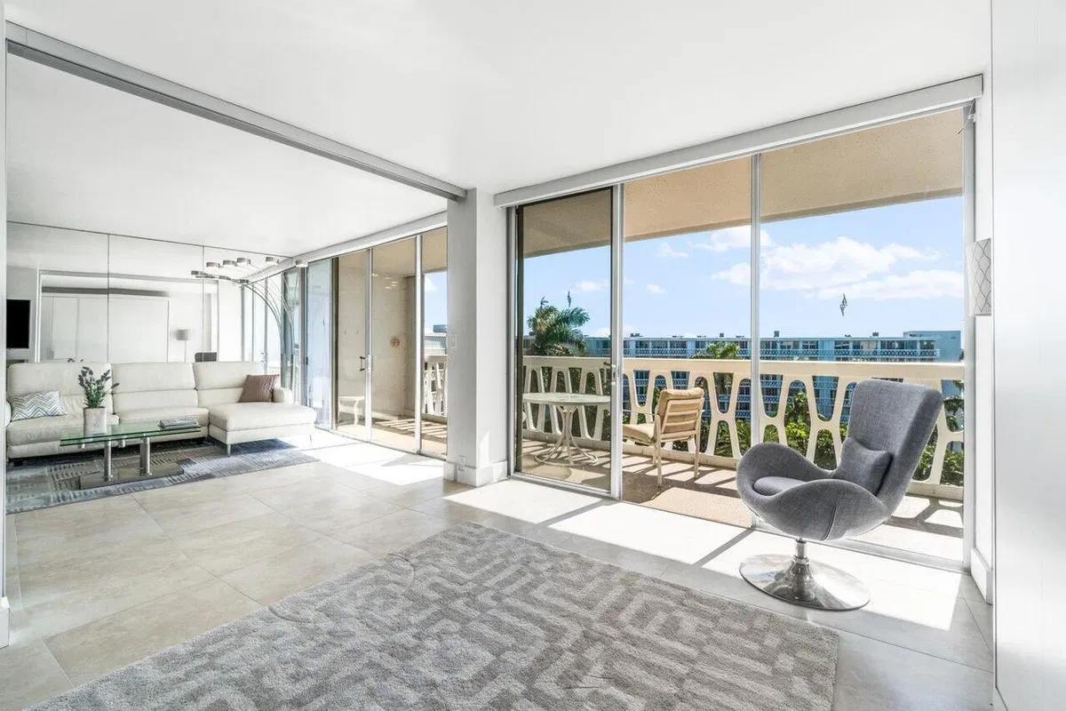 South Palm Beach Unit 7140 photo 34