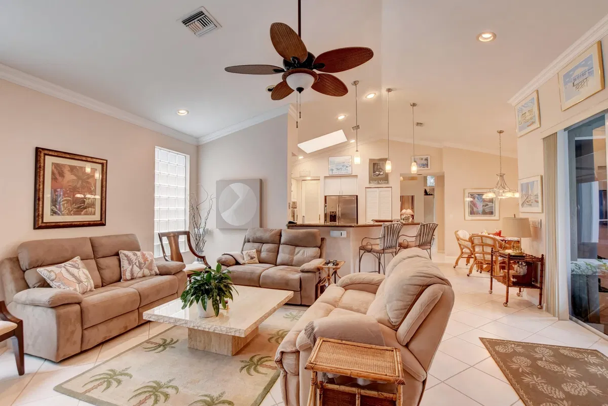  Residence photo 31