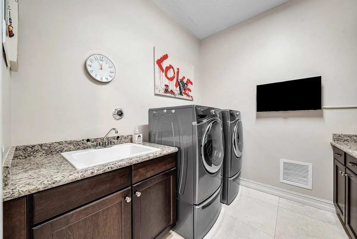  Residence photo 46