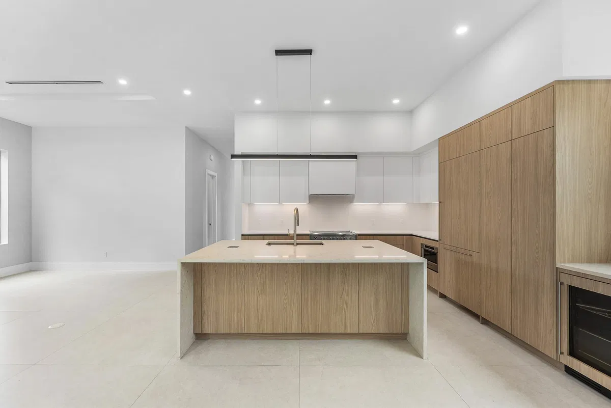 Residence photo 31