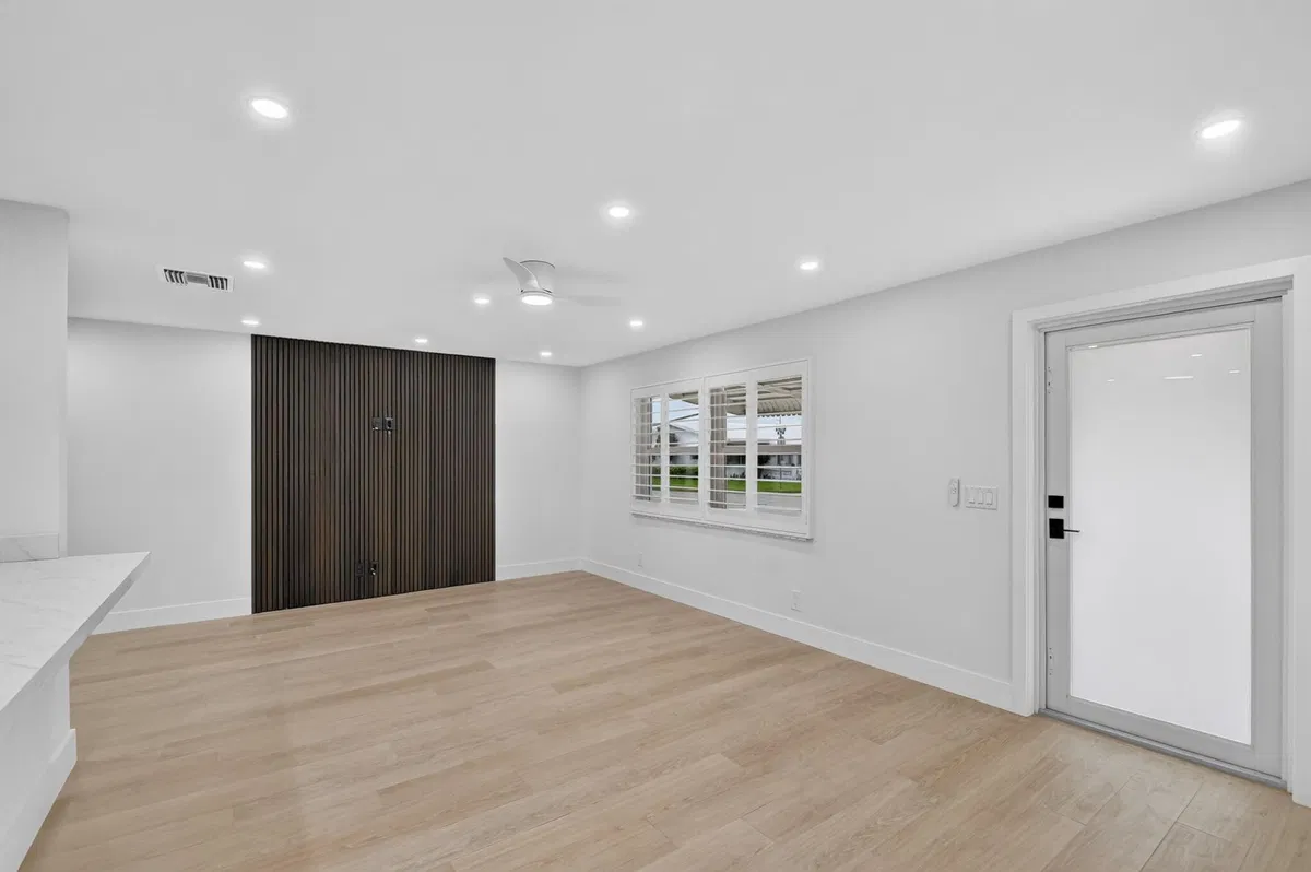 Residence photo 7