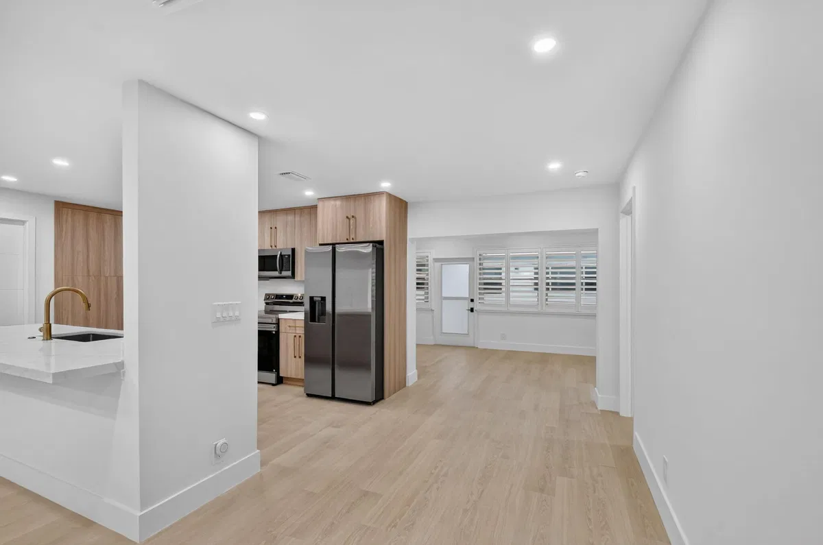 Residence photo 16