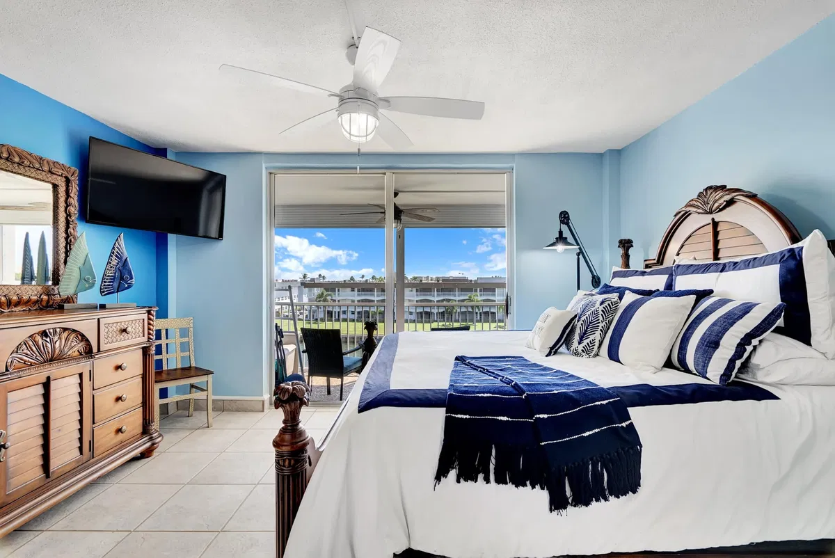 Paradise Harbour North Palm Beach Unit 408 photo 19