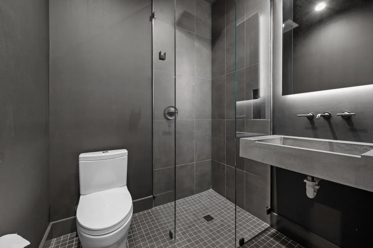 Residence photo 19