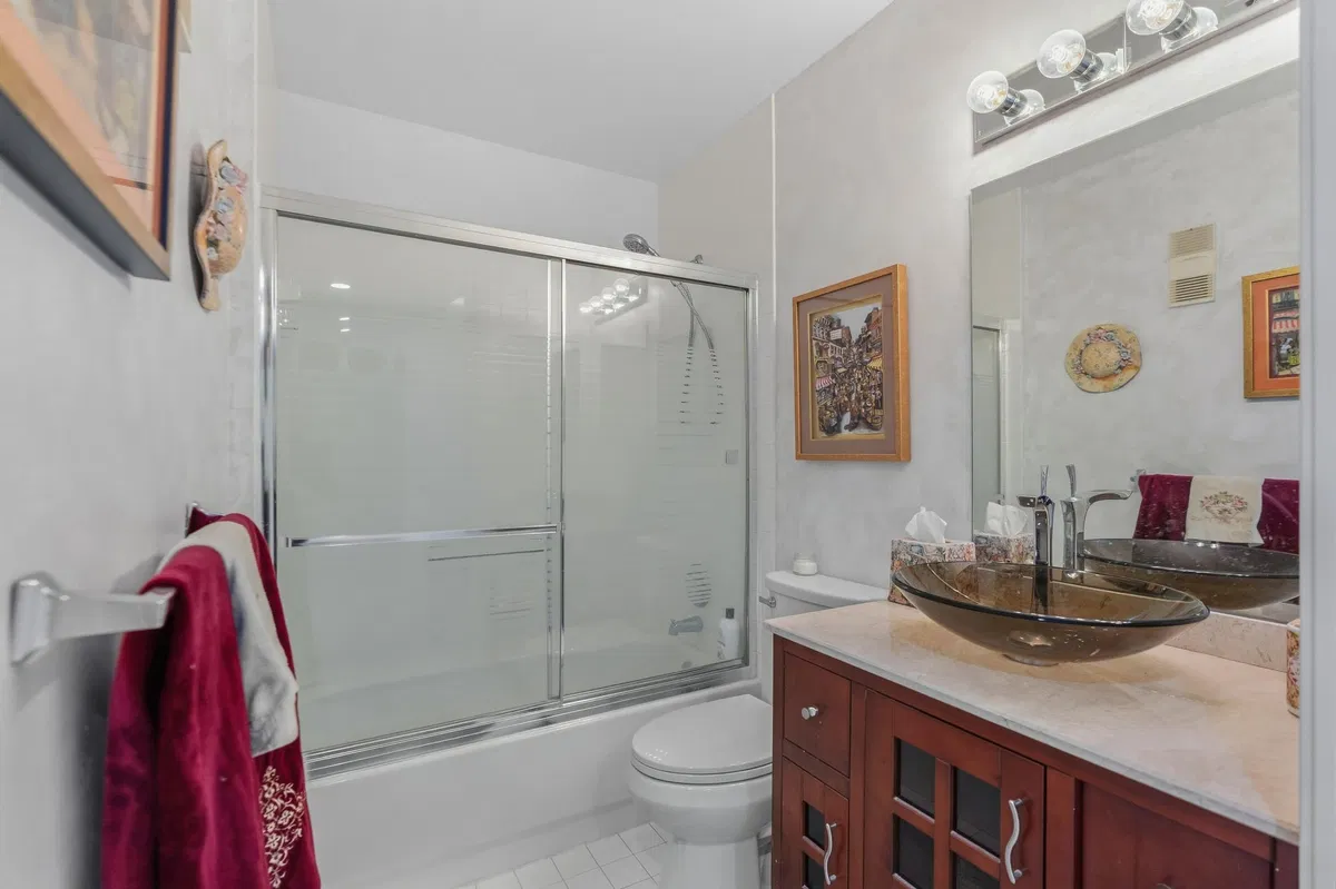  Unit 202 photo 16