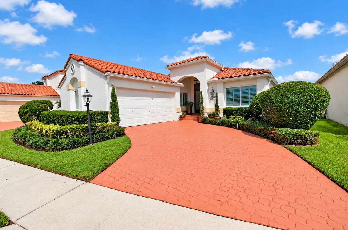 Residence photo 4