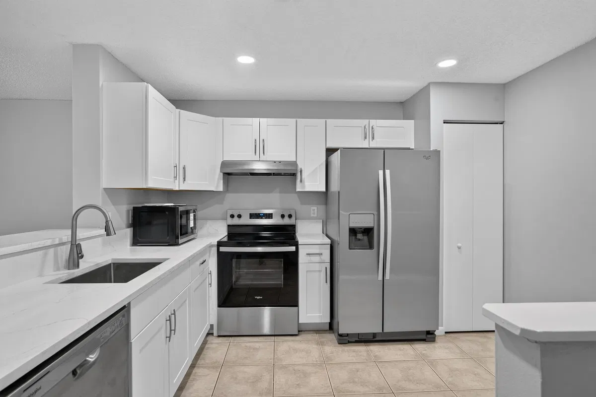 Residence photo 10