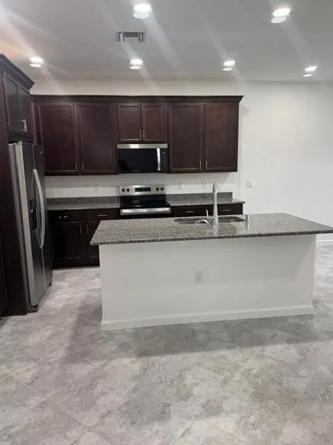  Residence photo 13